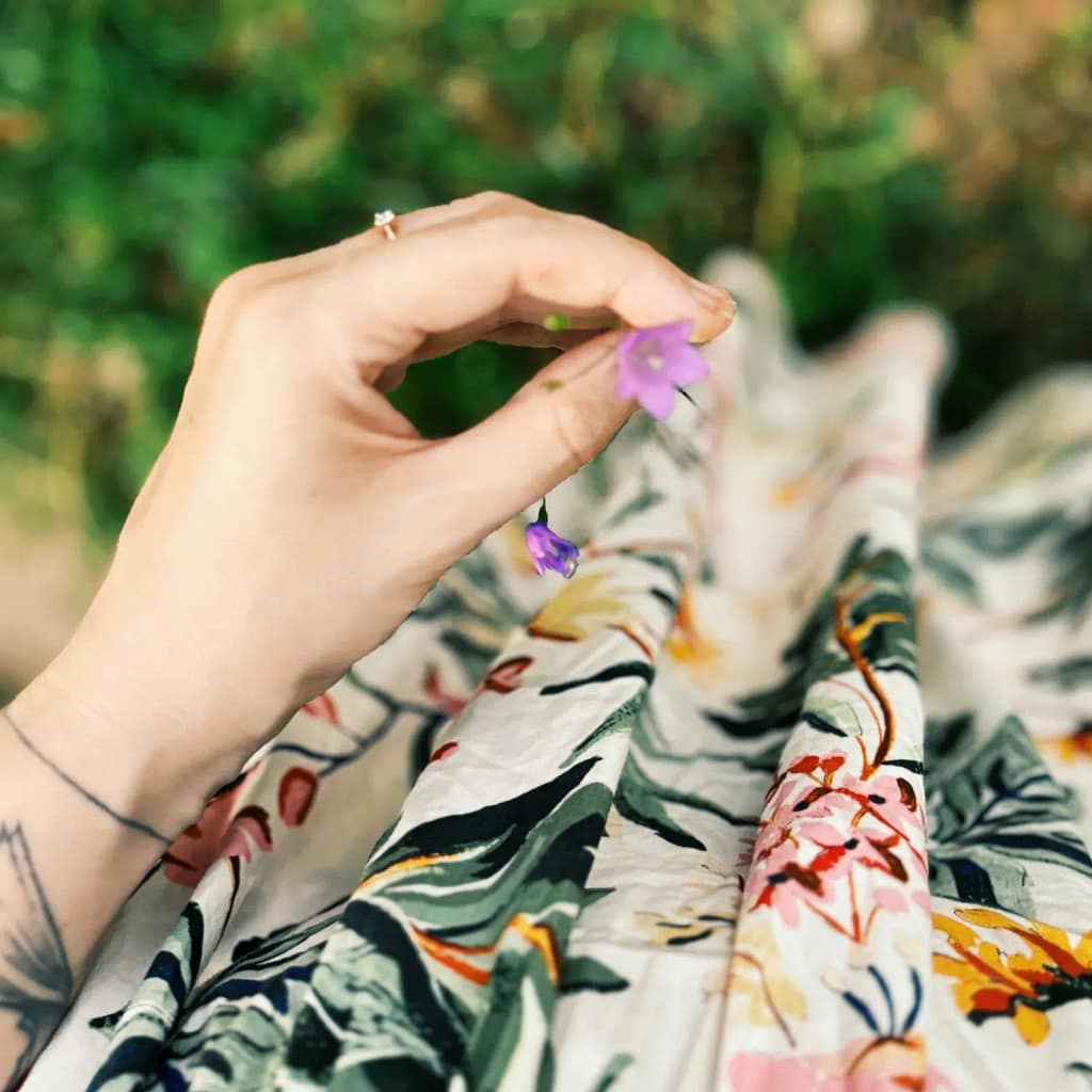 Notatki i szkice roślin w dzienniku obserwacji natury